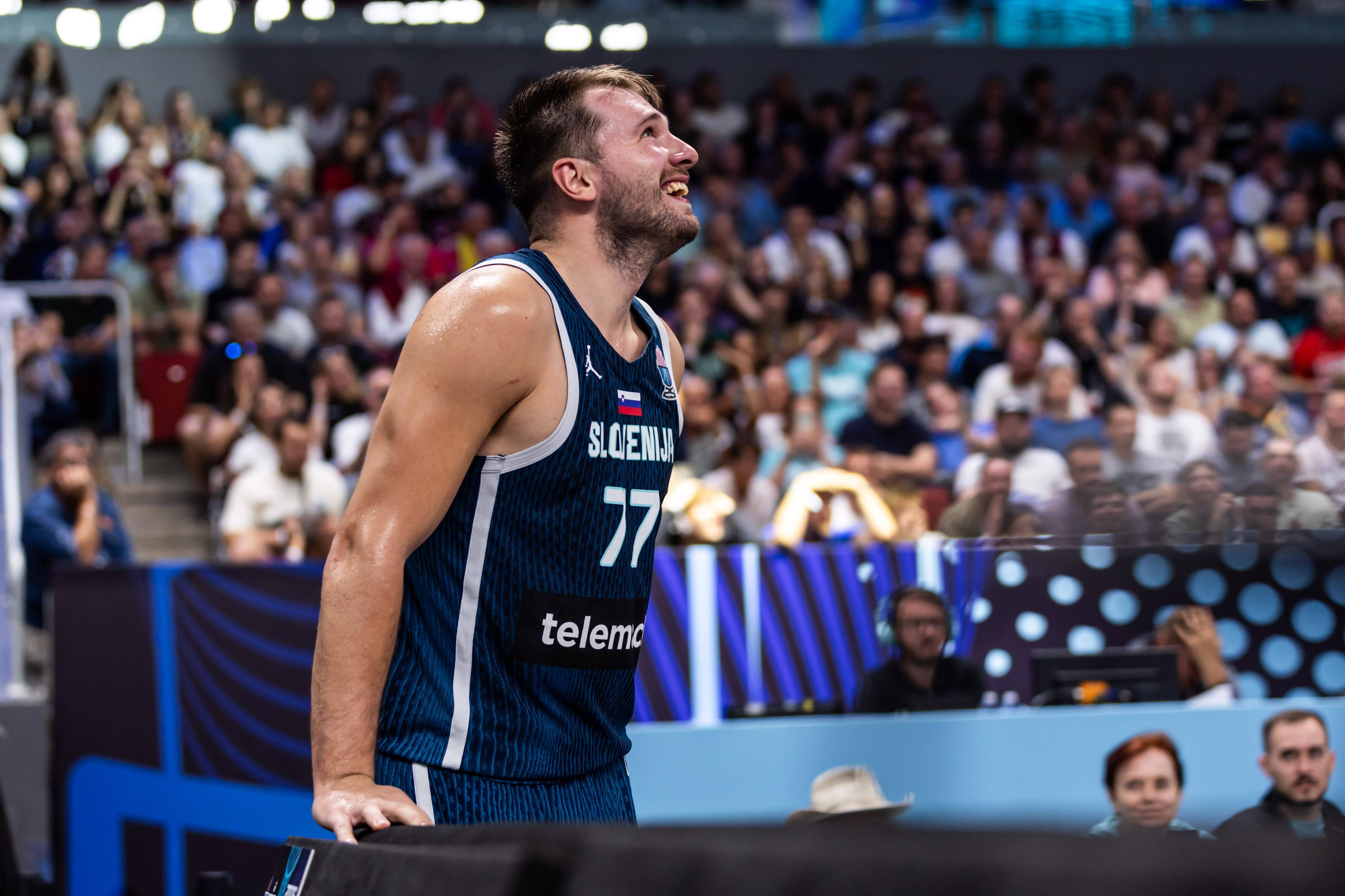 竞技体育-不再保守?东契奇欧锦赛大放异彩 湖人或放弃谨慎策略着眼当下