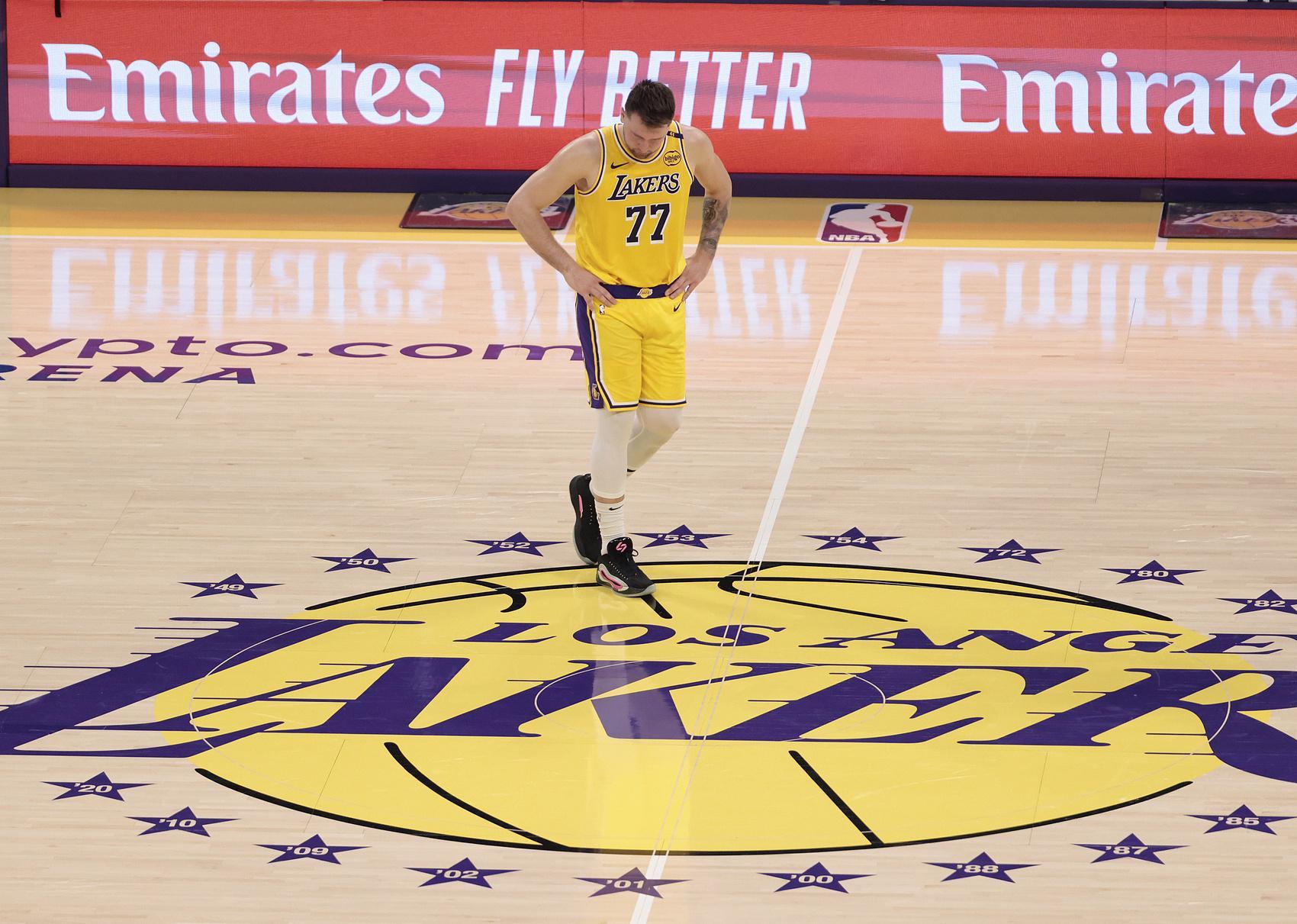 竞技体育-不再保守?东契奇欧锦赛大放异彩 湖人或放弃谨慎策略着眼当下