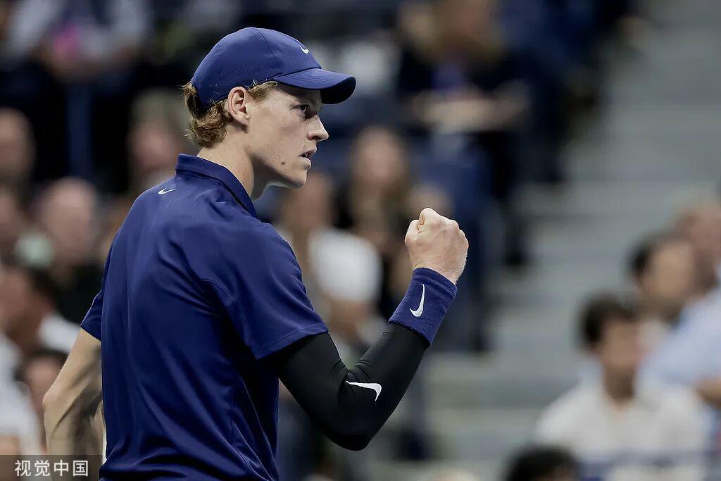 体育赛事平台-美网第13日男单决赛出炉:阿卡直落三盘胜德约 辛纳苦战艰难晋级