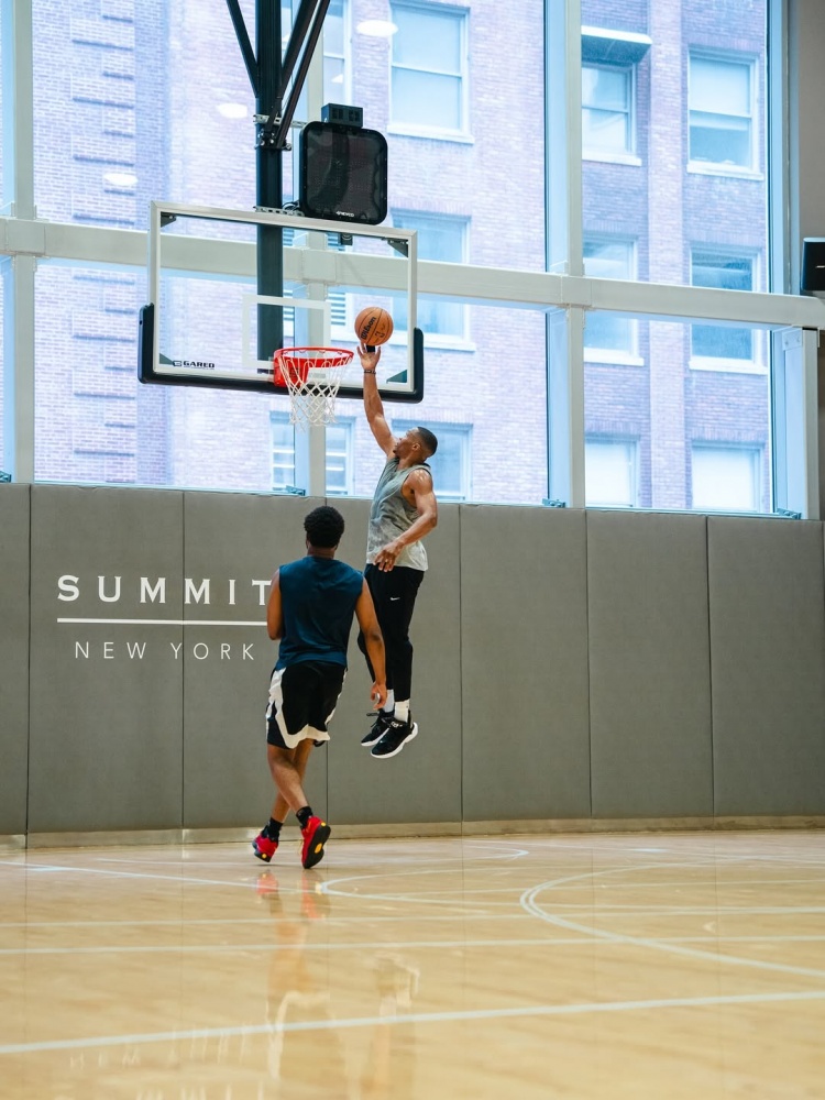 为下一站做准备！威少更新社媒 转发一组今日的训练照