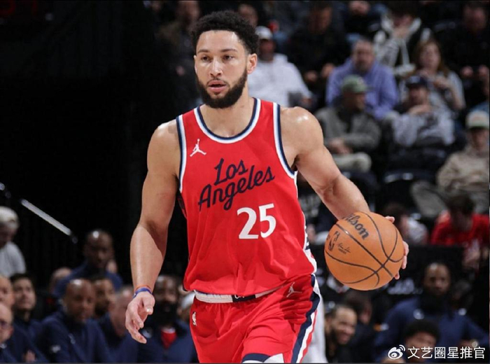 西蒙斯拒绝尼克斯的合同,嫌弃做底薪球员,想要一份更高的年薪